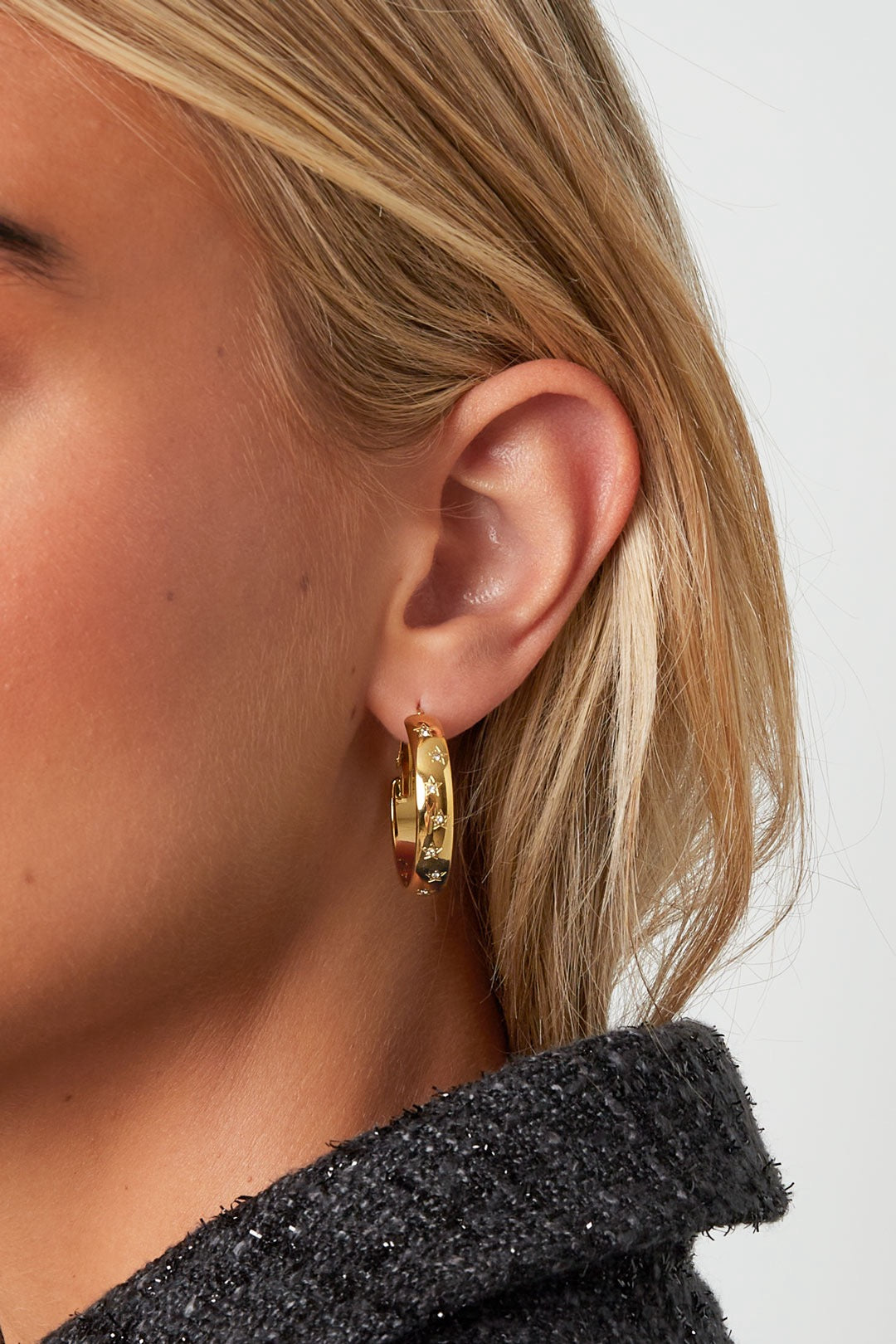 Trendy star hoops