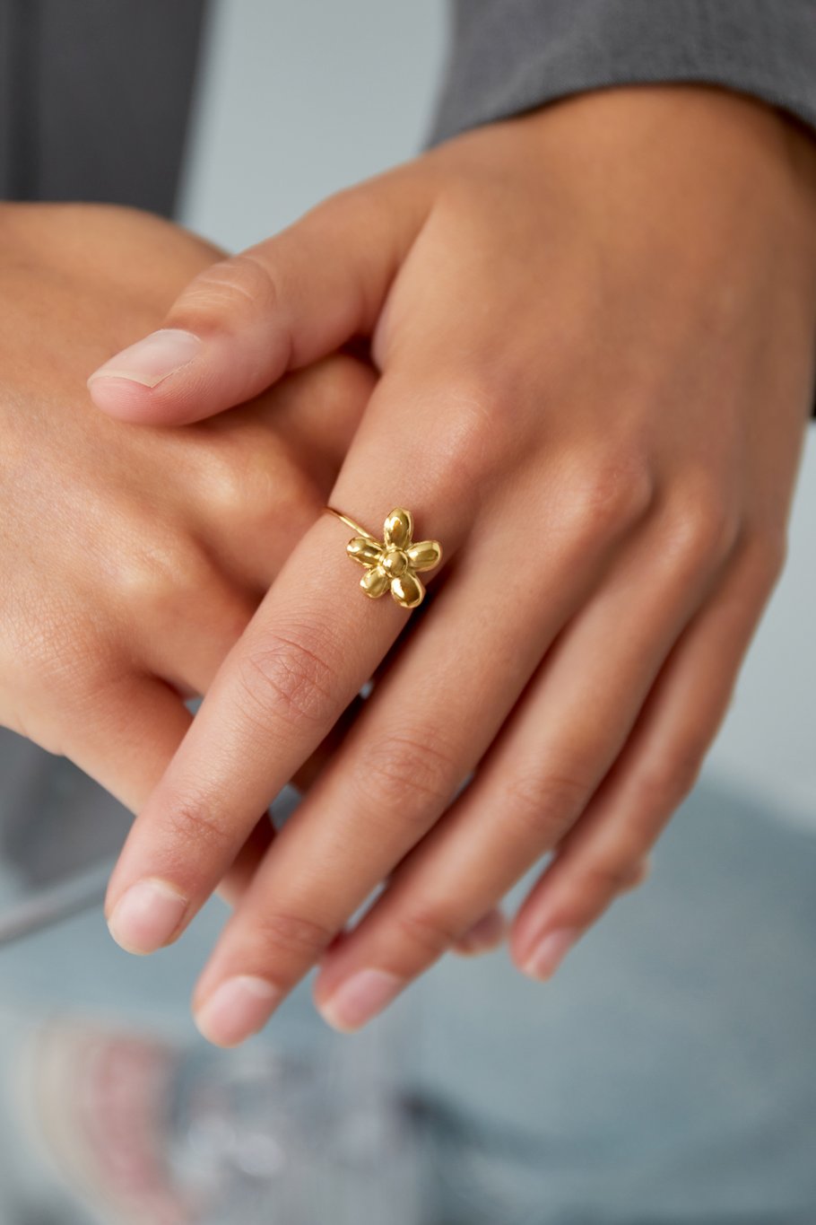 Puffy flower ring