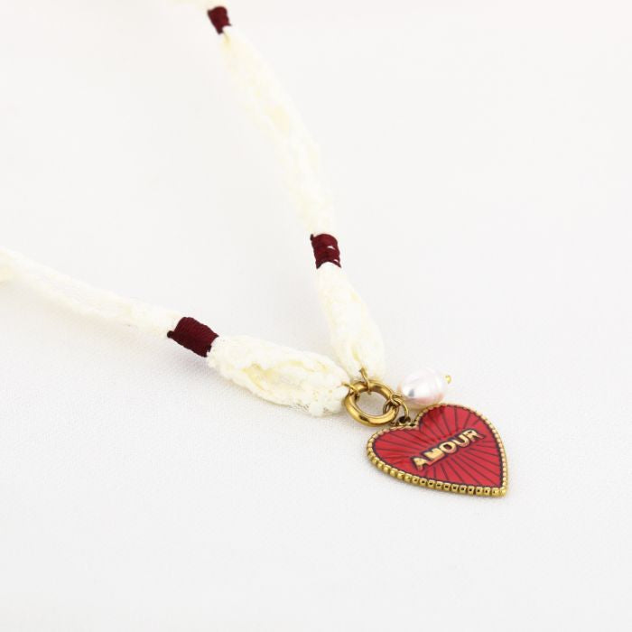 Stoffen ketting amour