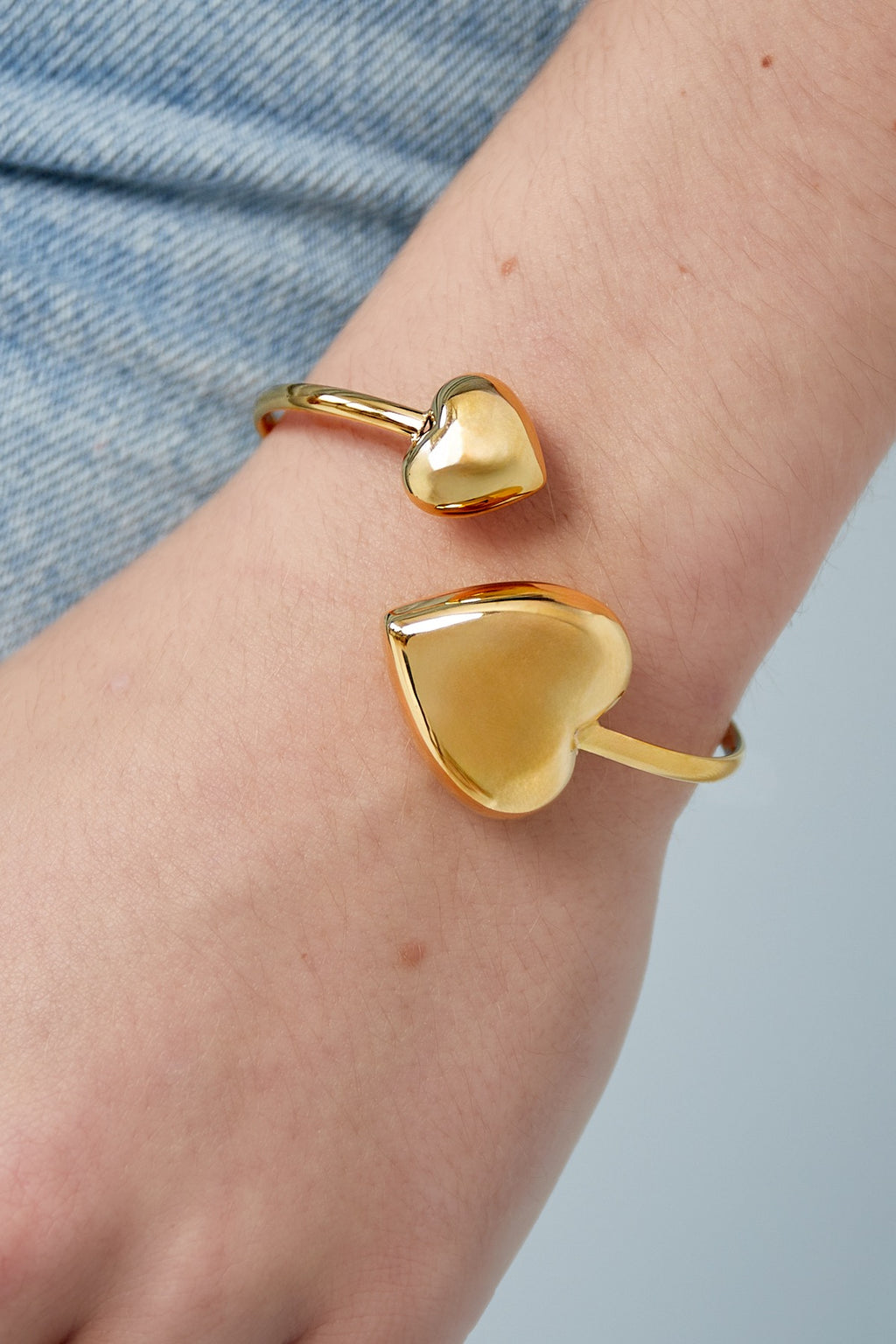 Dual heart bangle