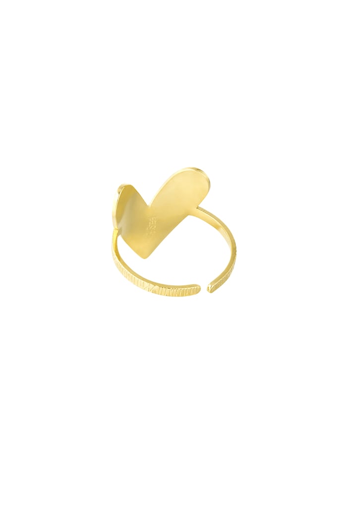 Heart ring