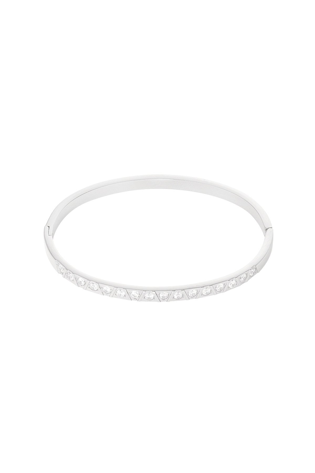 Spicy diamond bangle