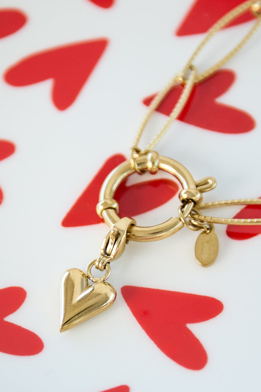 Simple heart DIY bedel
