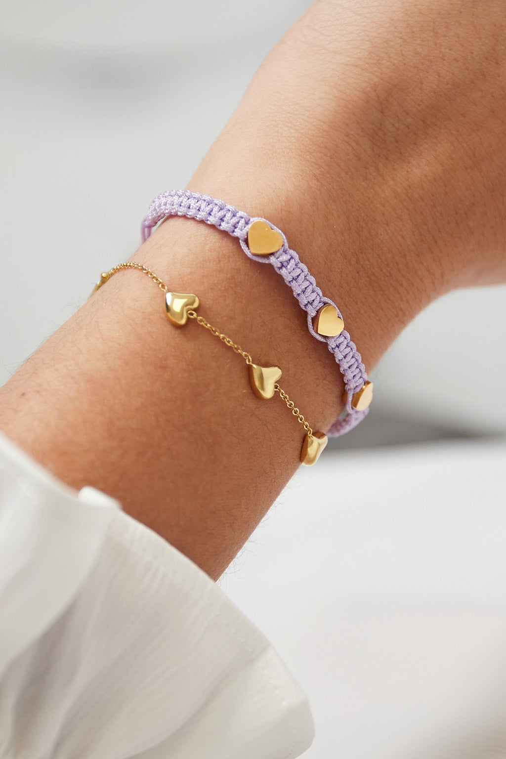 Cute hearts armband