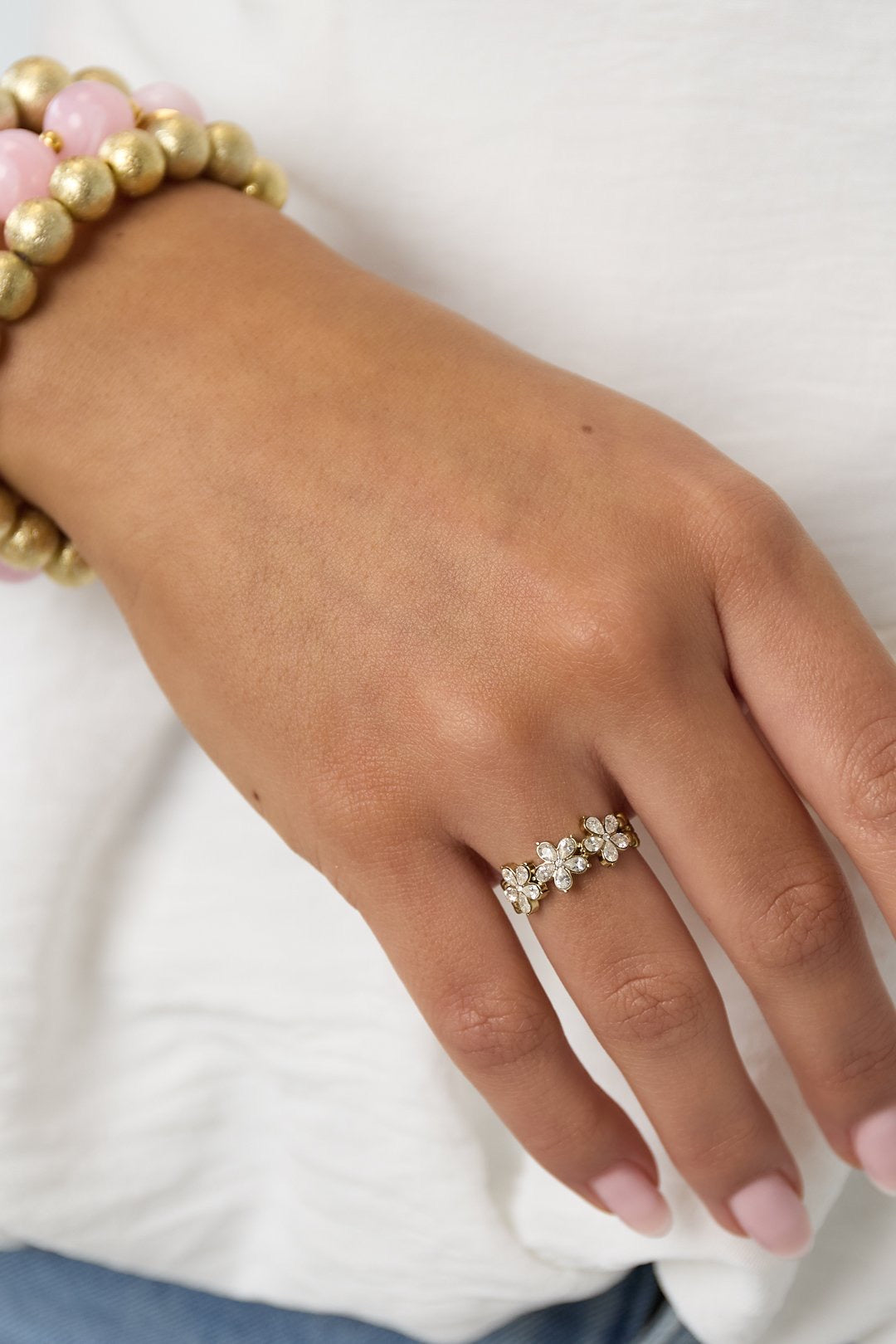 Sparkly flowers ring