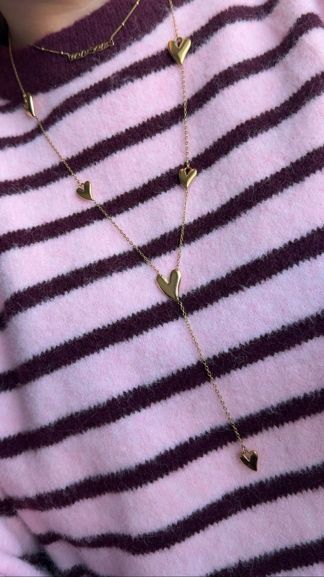 Hartjes Y lange ketting