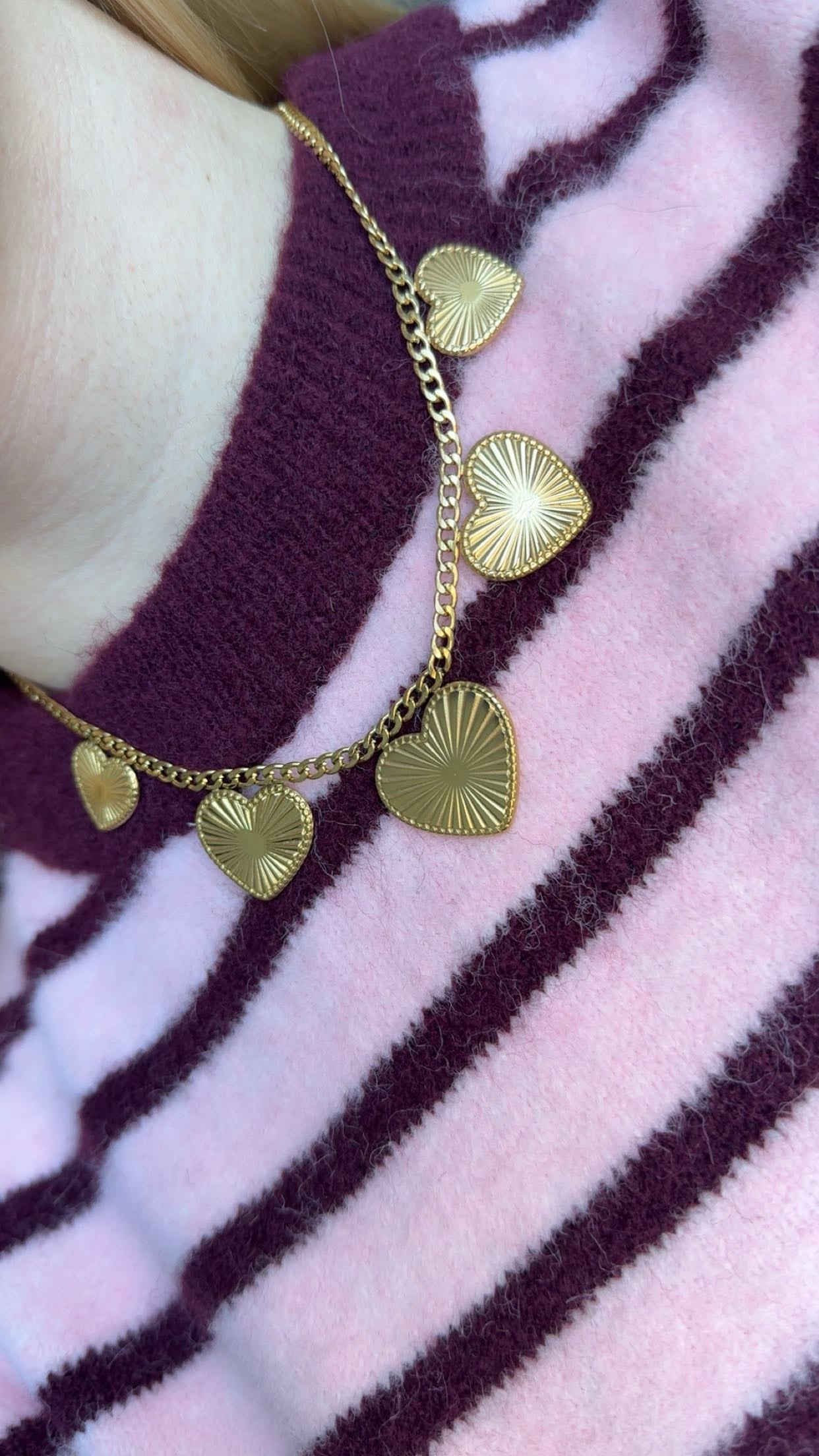 Bedelketting big hearts