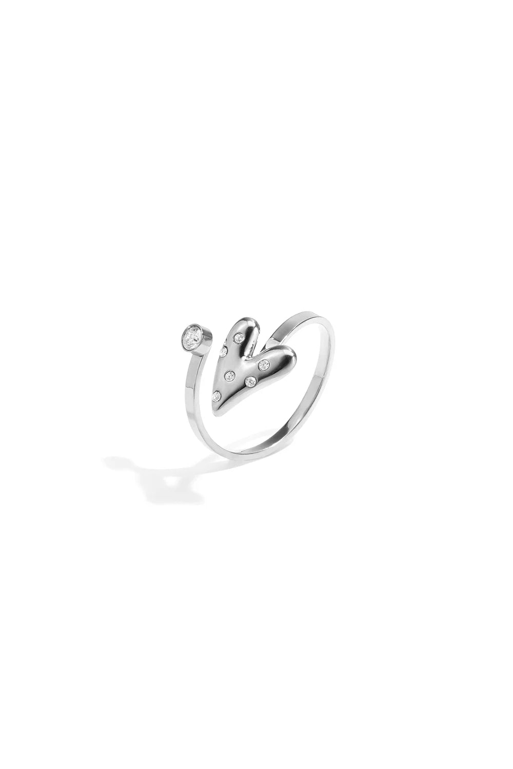 Trendy heart ring